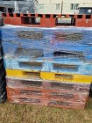 8no. Open Deck Plastic Pallets. Please note this lot is located in Hemswell, Lincolnshire, UK. Viewi