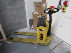 Yale Electric Pallet Truck (Flat batteries)