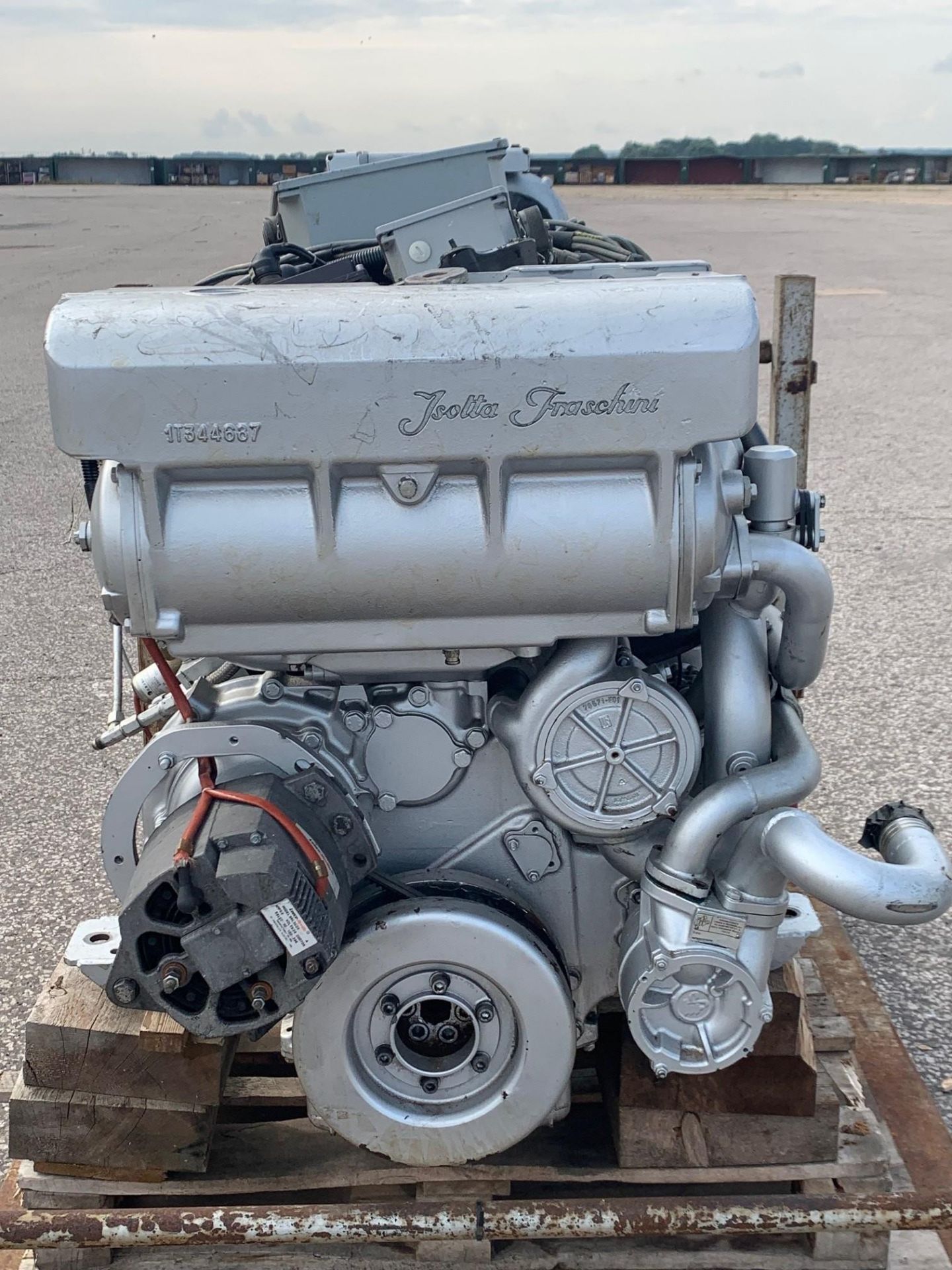 Isotta Fraschini L130GTS Marine Diesel Engine ex Standby - Image 4 of 6