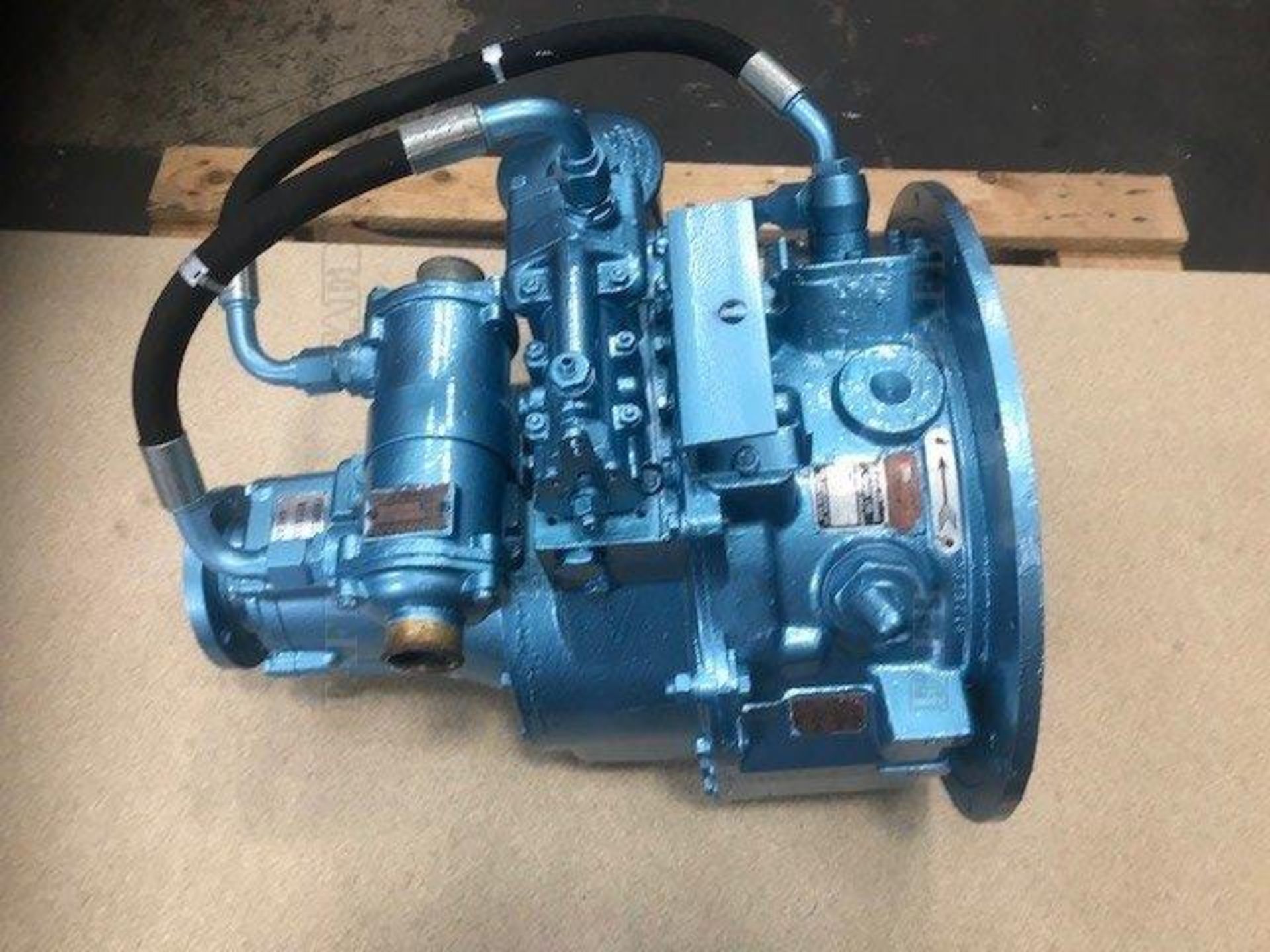 Reconditioned Self Change MR350LD-2 Marine Gearbox: ratio 2:1