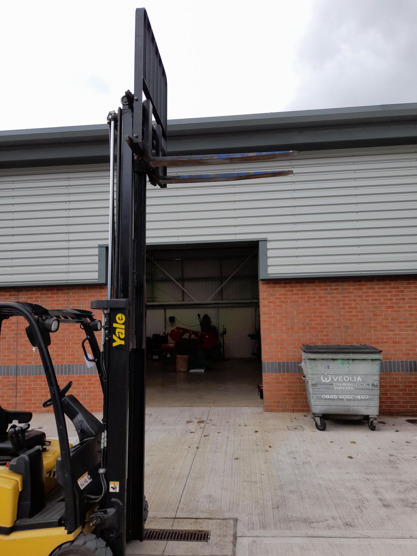 Yale ERP18VT MWBF2080 1.8tonne capacity Electric Forklift Truck, serial number G807B02410H (2010), - Image 12 of 17