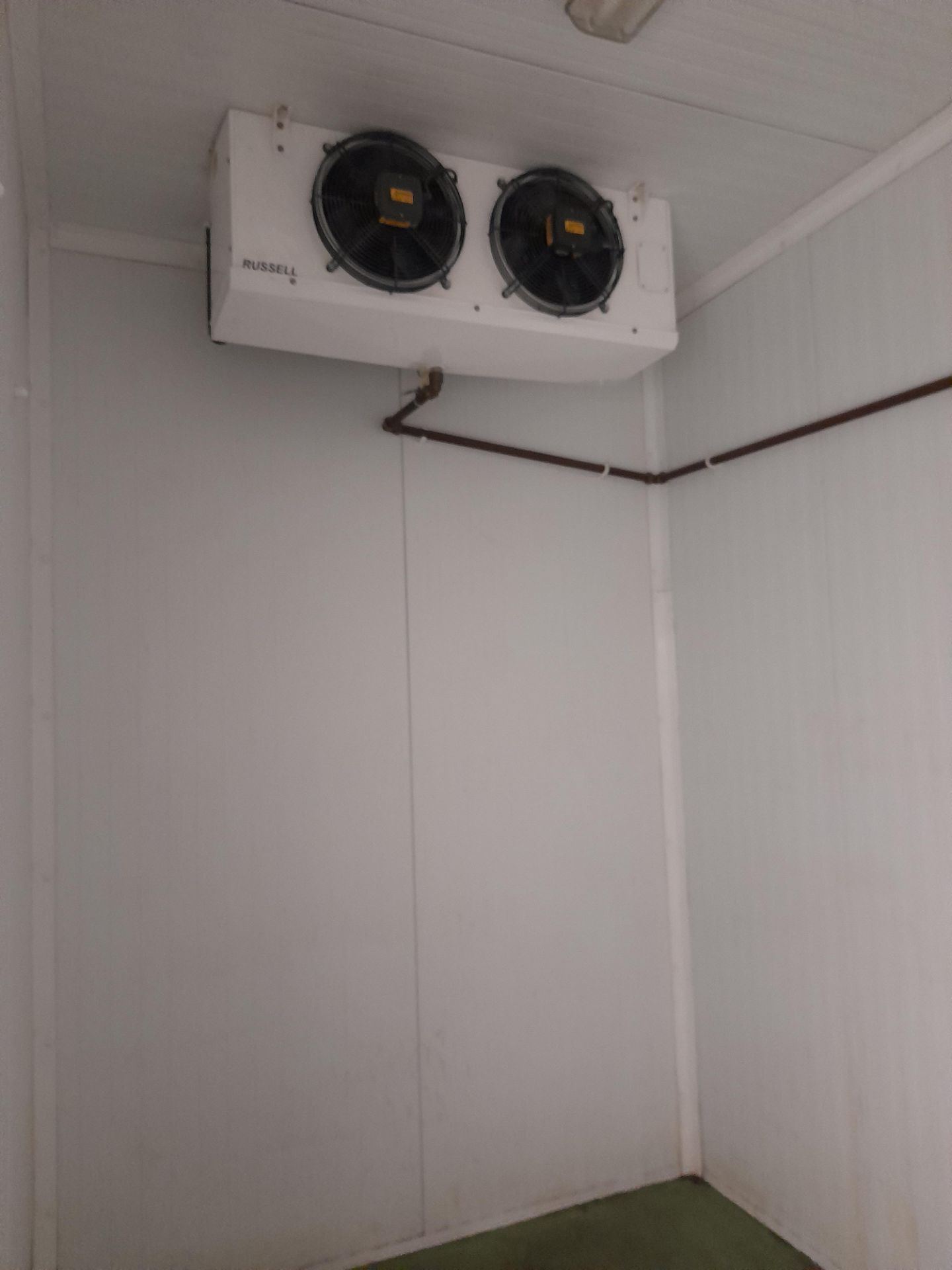 Twin Modular Fabricated Chill Room – Room 6 approx. 8m x 4.5m with 1 x Russell 3 fan chiller, Room 7 - Image 5 of 5