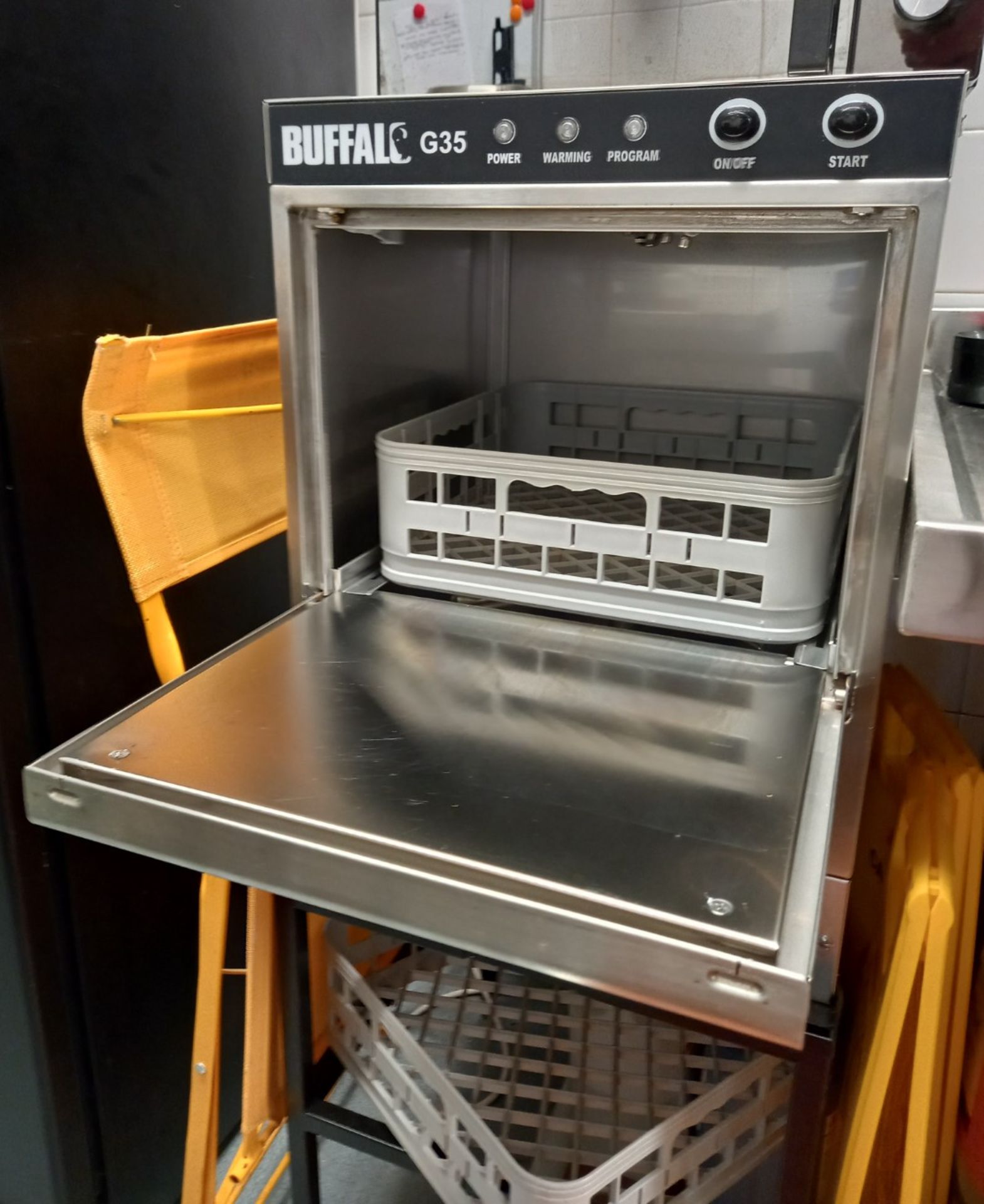 Buffalo G35 Glass Washer 240v - Image 4 of 5