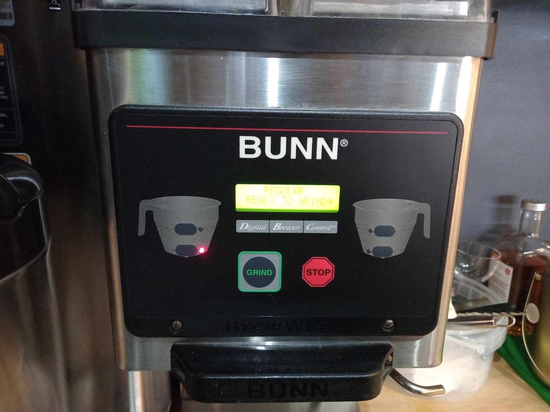 Bunn ICBA Coffee Brewer with Bunn MHGA IP x 1 Coffee Grinder 240v - Image 5 of 7