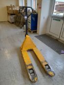 Challenger 2500kg Hydraulic Pallet Truck
