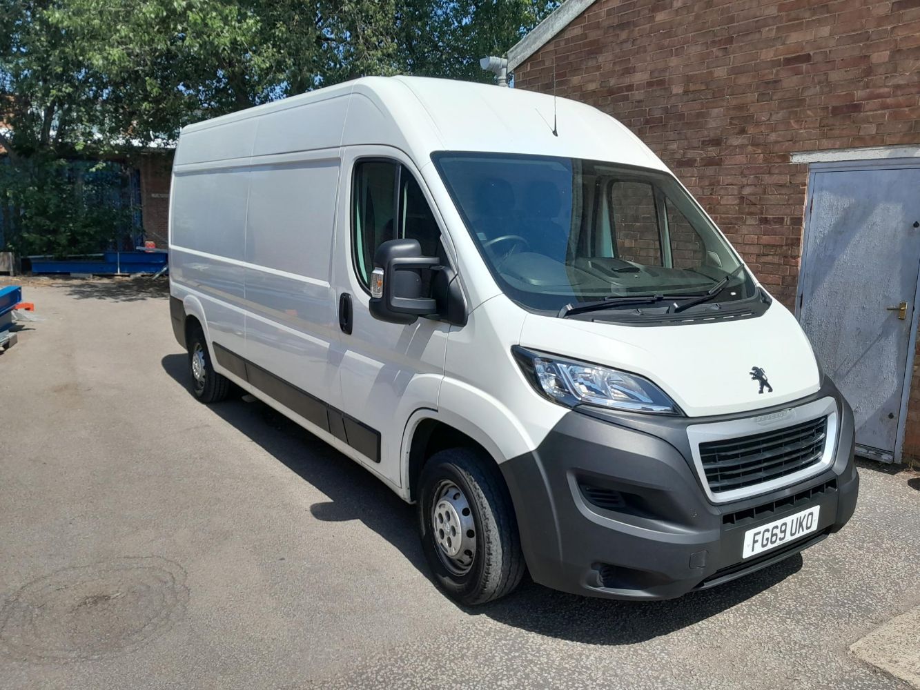 Peugeot Boxer LWB 335 Pro L3H2 Van, 2019 & a BT Staxio HWE100 1,000kg capacity Electric Stacker Truck, 2014