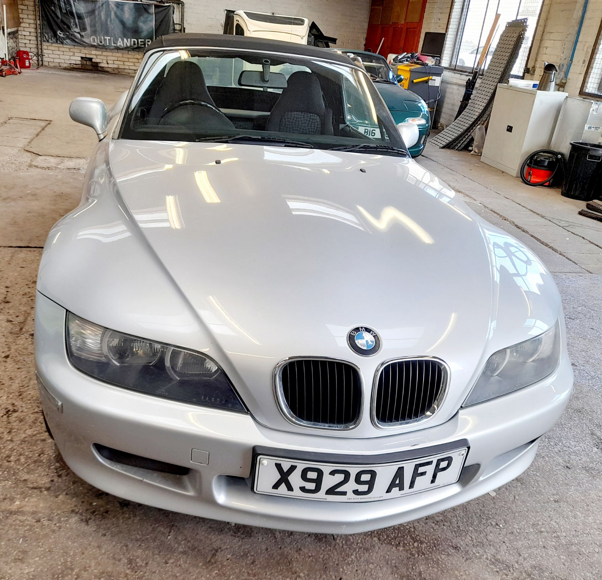 BMW Z3 Convertible 1895cc, Petrol, Manual, Silver, 29.09.2000, Registration X929 AFP, 69,586 - Image 6 of 17