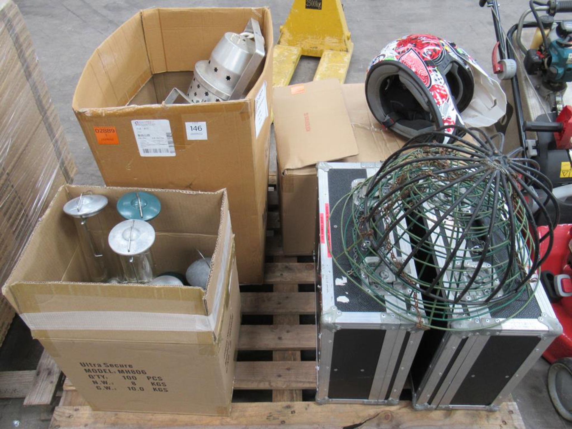 Contents of Pallet including bird feeders, hanging baskets, 2x carry cases, LZ 200watt lights, crash