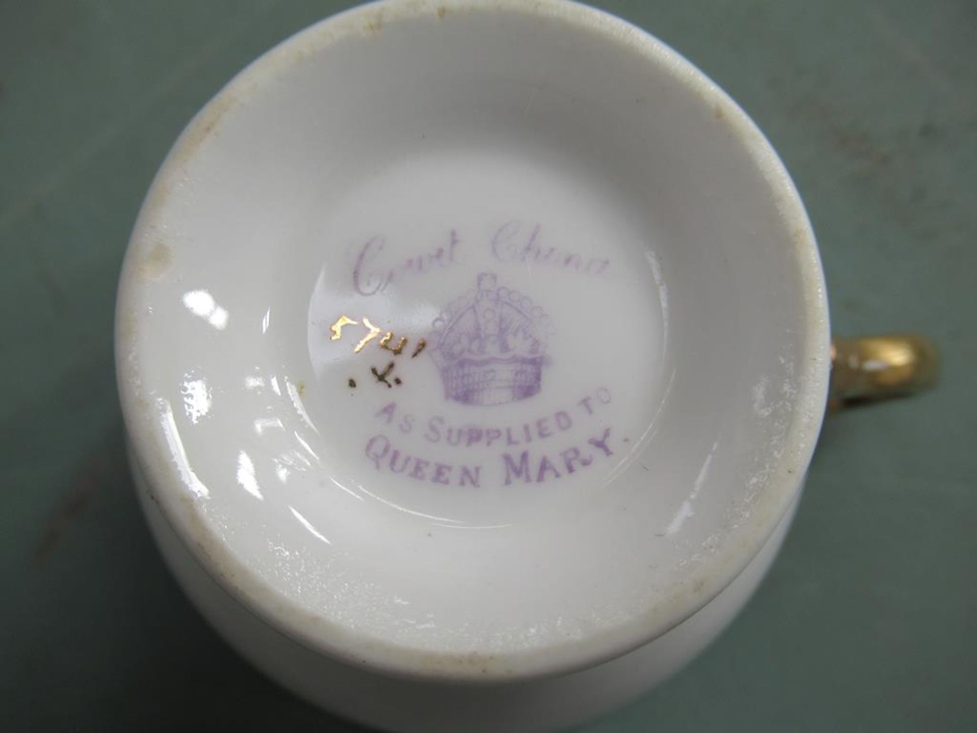 Court China Tea Service - Image 4 of 5