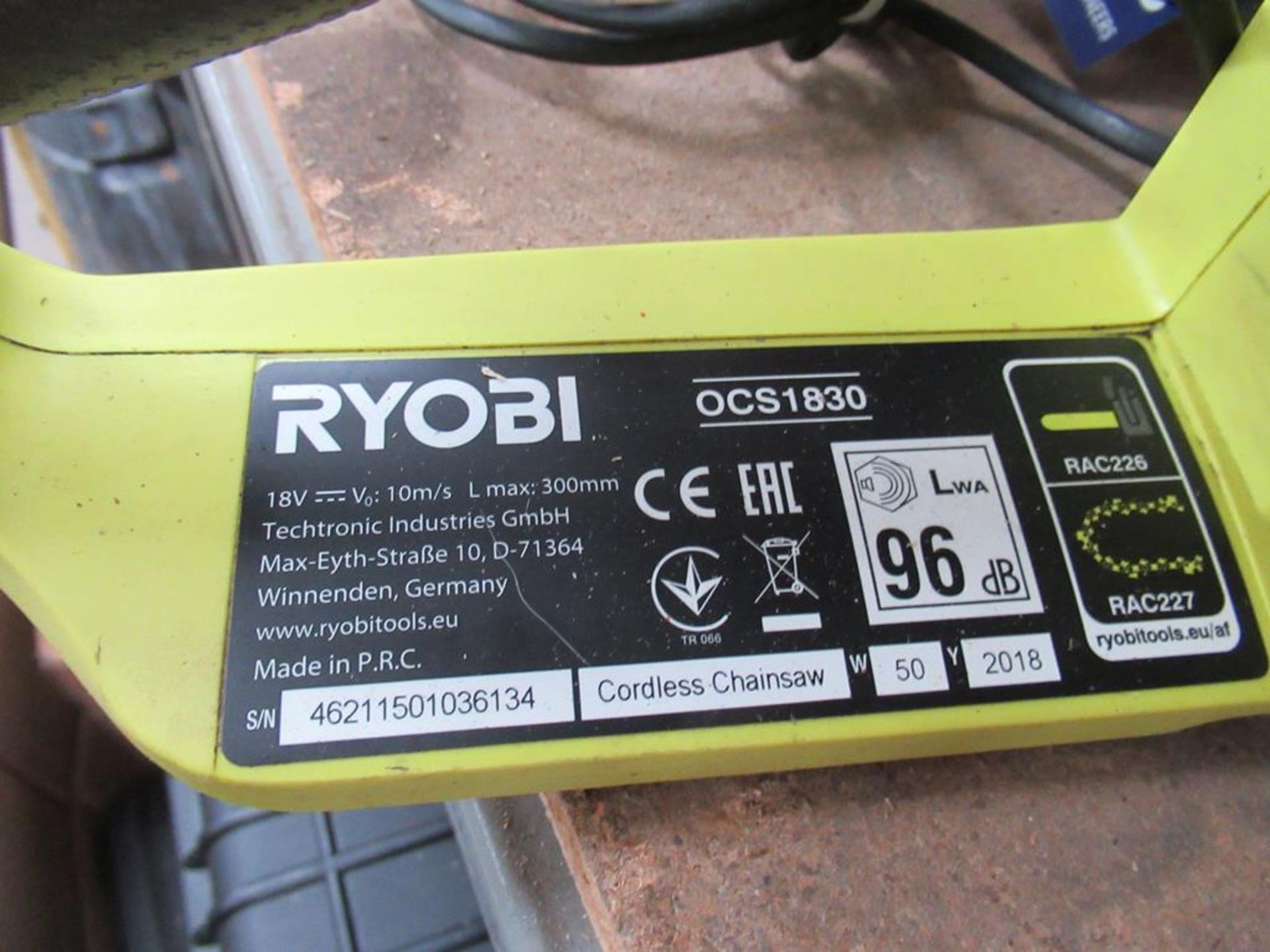 Ryobi Cordless Chainsaw with 2x batteries & a charger. Spare or Repairs. - Image 4 of 4