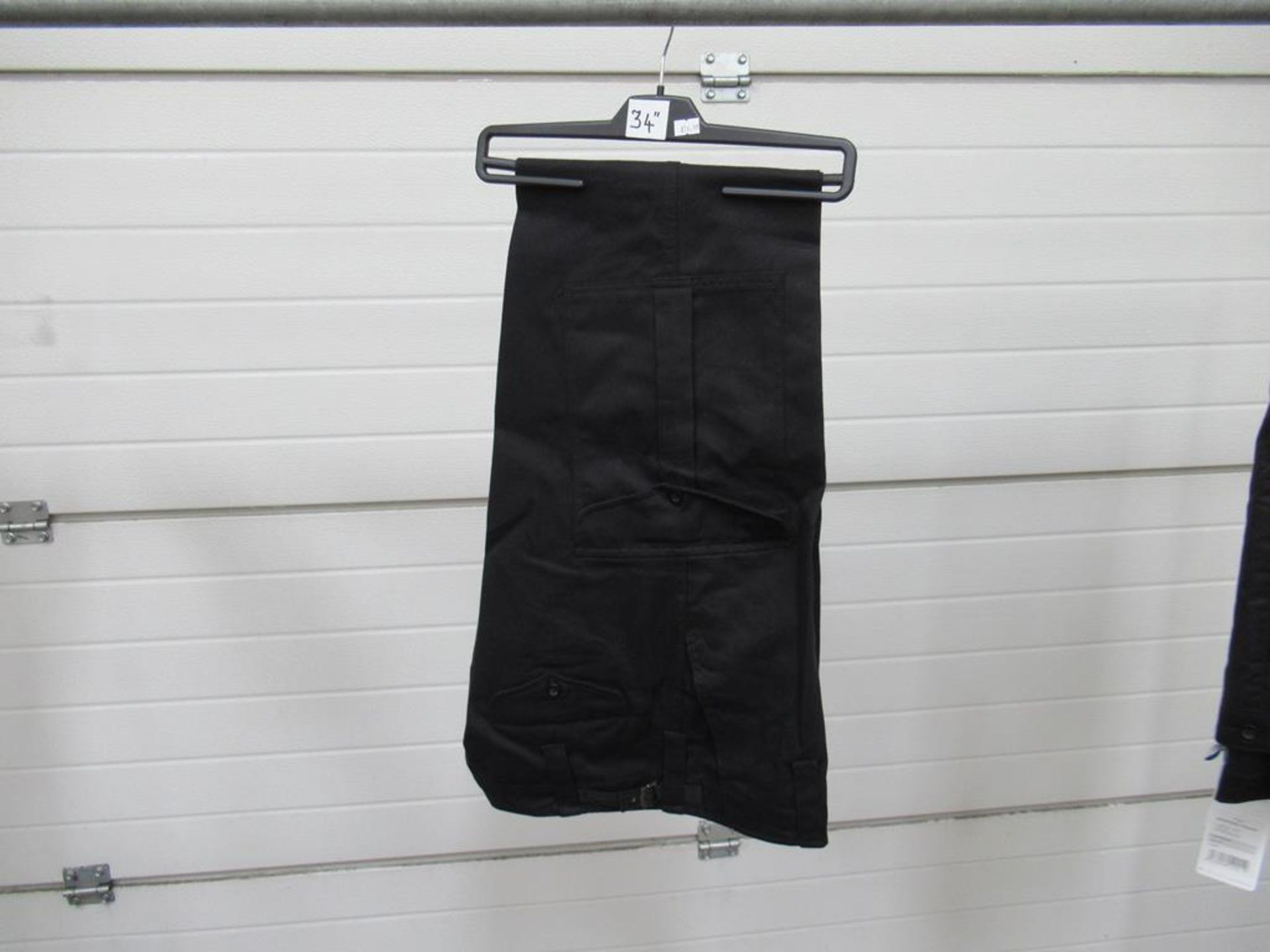 Work Trousers in Black - 32.5" Leg and 33" Leg. - Image 5 of 5