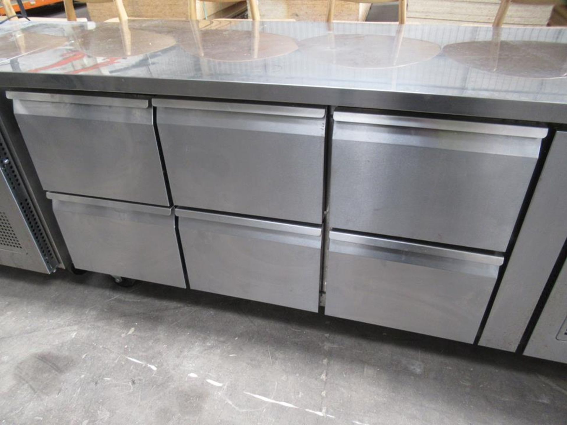 Polar Refrigeration six drawer ventilated prep cabinet on wheels 850mmx1800mmx700mm - Image 3 of 3