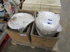 Quantity toilet seats to pallet