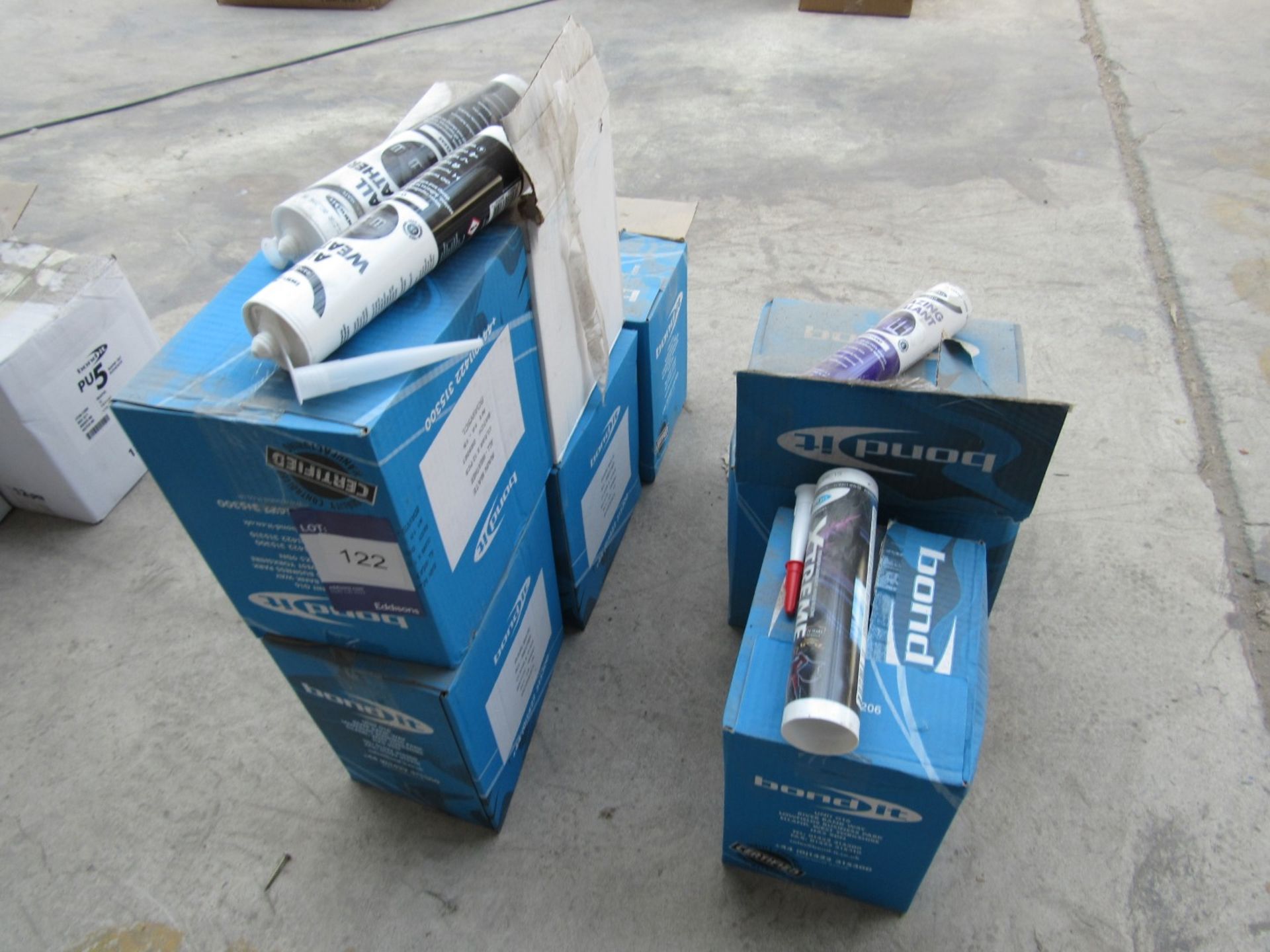 Quantity various Bond it sealants