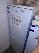 Logik fridge/freezer