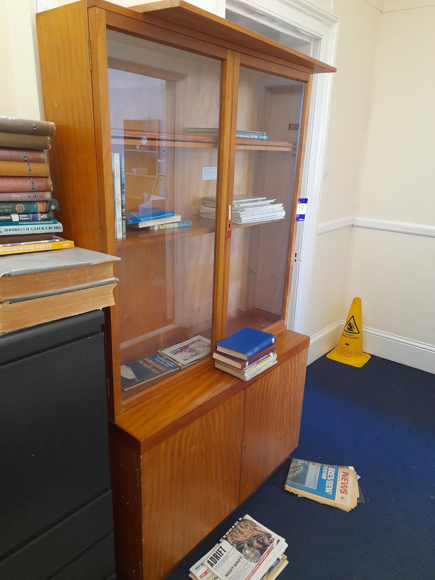 Teak mid century bookcase - Image 3 of 3
