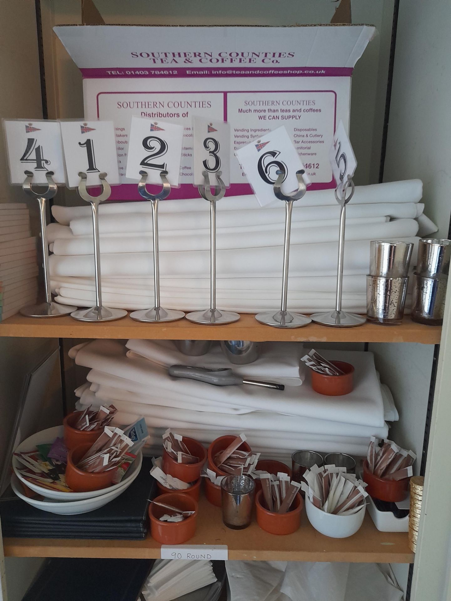 Large qty of cutlery & table linen to cupboard - Image 5 of 5