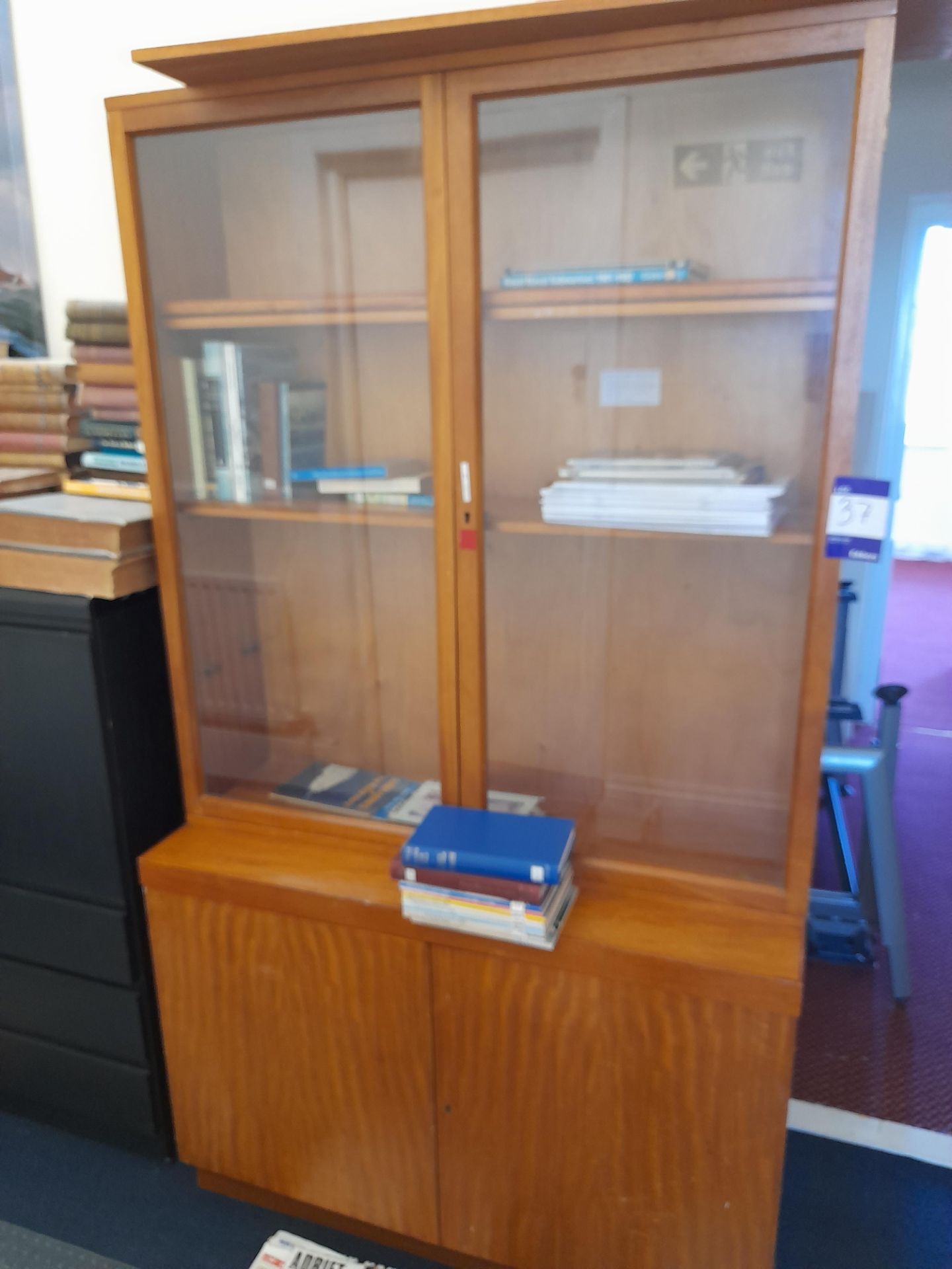 Teak mid century bookcase - Image 2 of 3