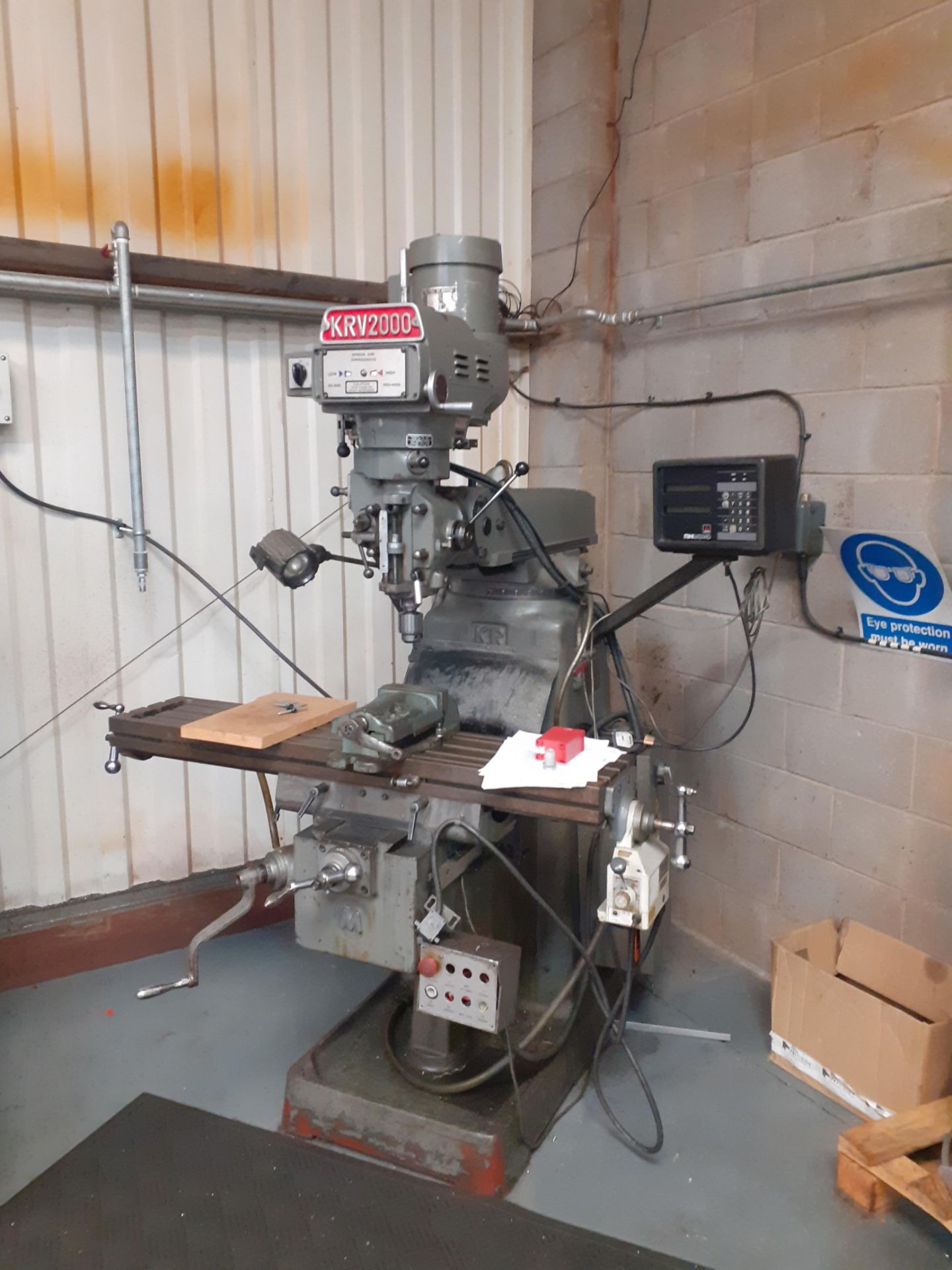 KRV2000 Vertical Milling Machine Serial Number – (1999) with Anilam Mini Wizard X-Y Dro