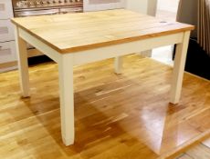 Oak top rectangular table (980x1260)