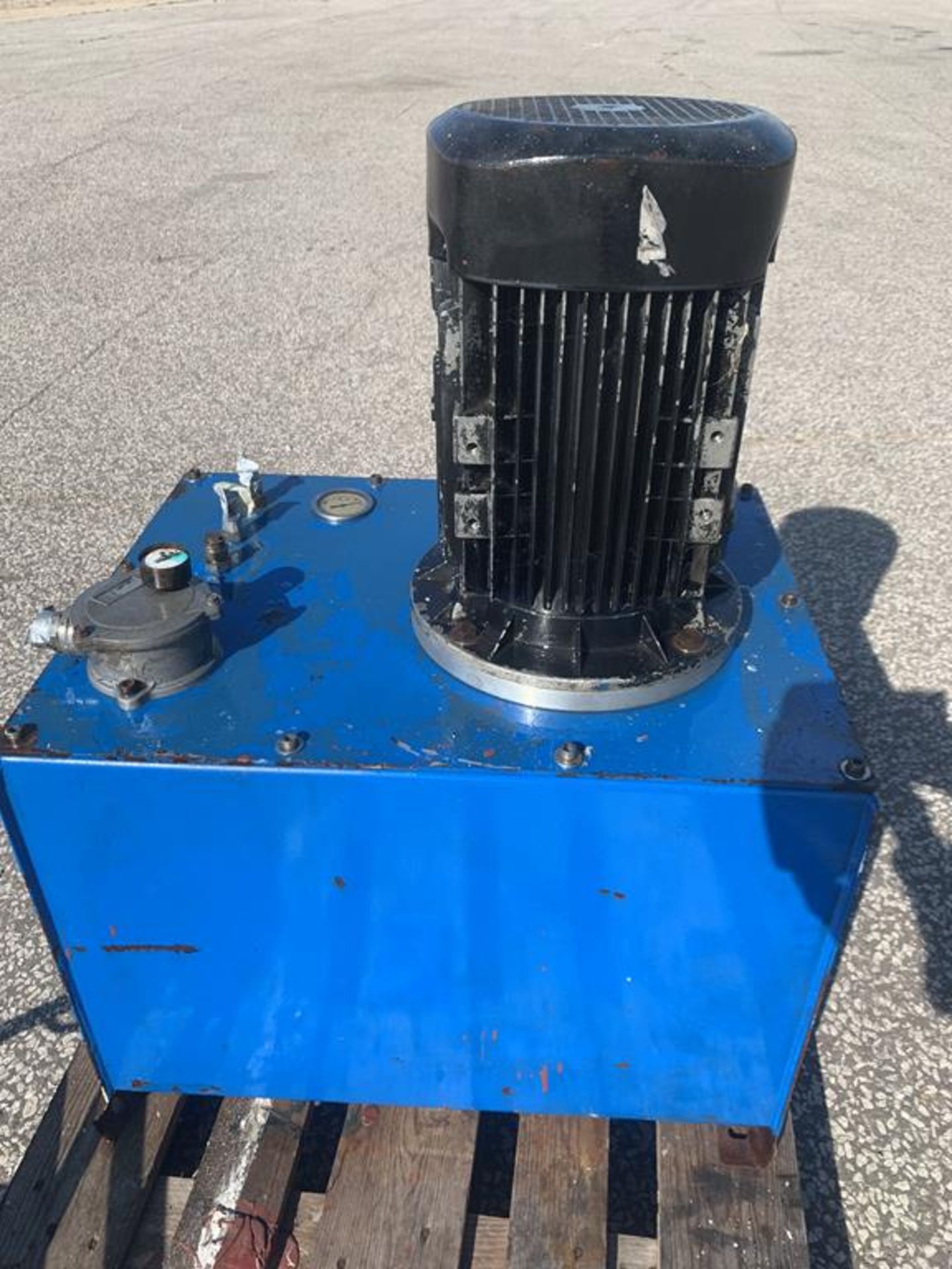 Hydraulic power pack Used - Image 2 of 6