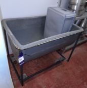 Plastic D shaped sink unit with drain hole, Approx