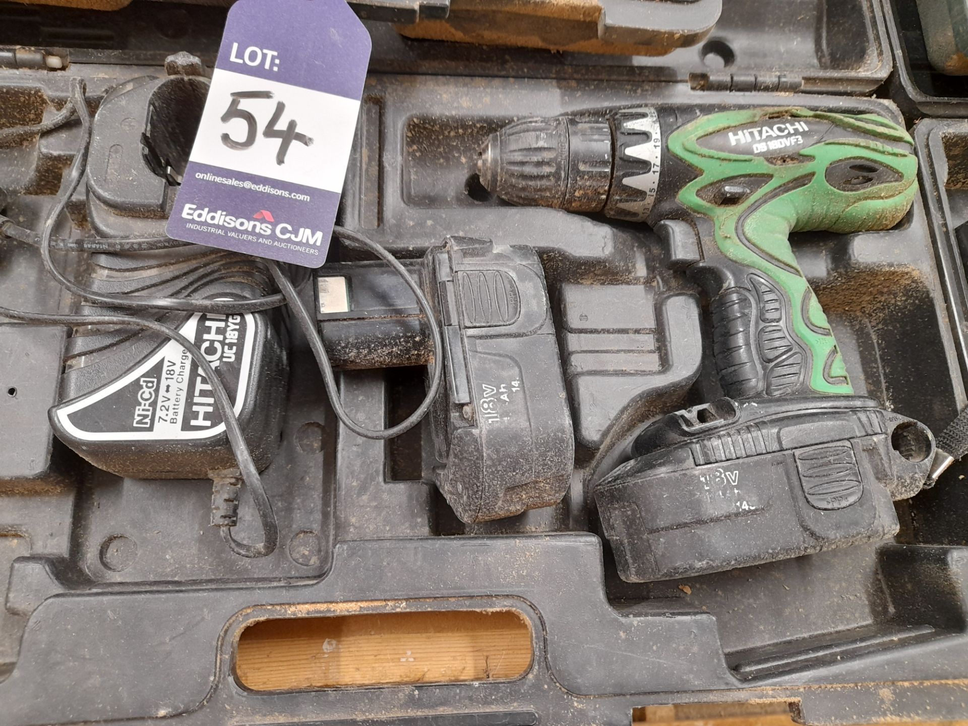 6 : Various Hitachi Cordless Drills with batteries and chargers, as lotted (Located in Axminster, - Image 5 of 6