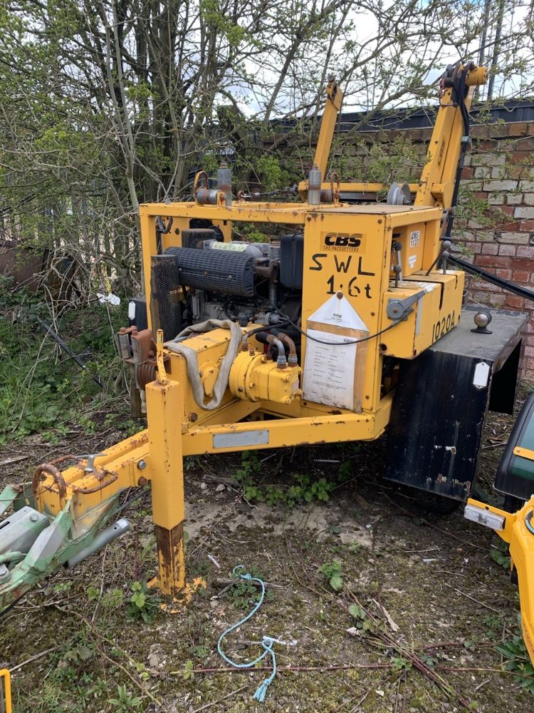 2 x Trailer Mounted Winches (Spares/Repairs)