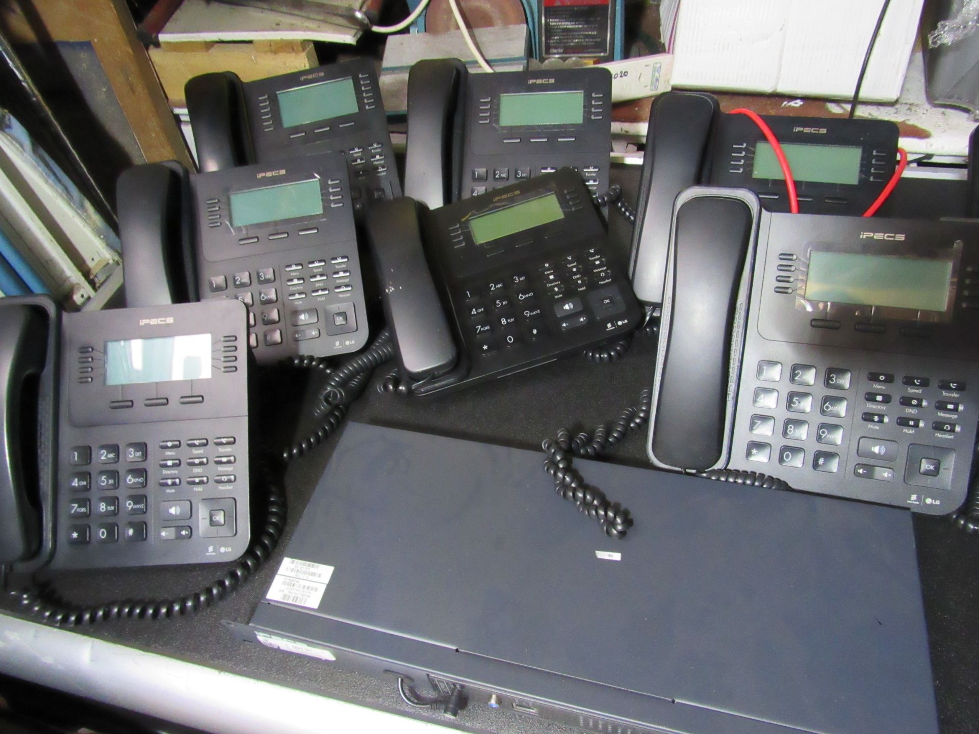 Ericsson LG iPECS Phone system bundle, including 9 LIP-9030 Phones and iPECS 4 line Controller/PBX - Image 3 of 8