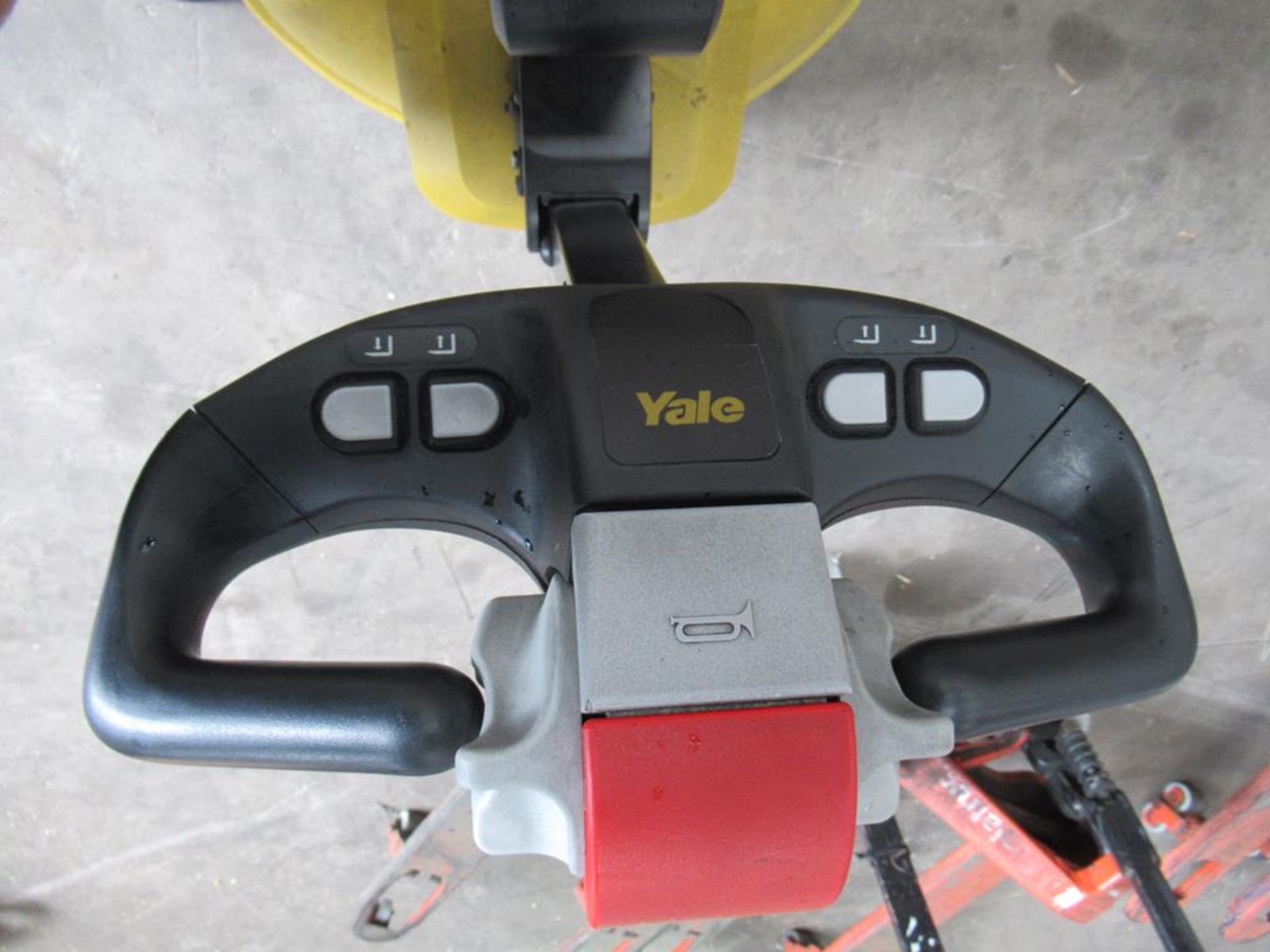 Yale MP20 Electric Powered Pedestrian Pallet Truck. - Image 8 of 10