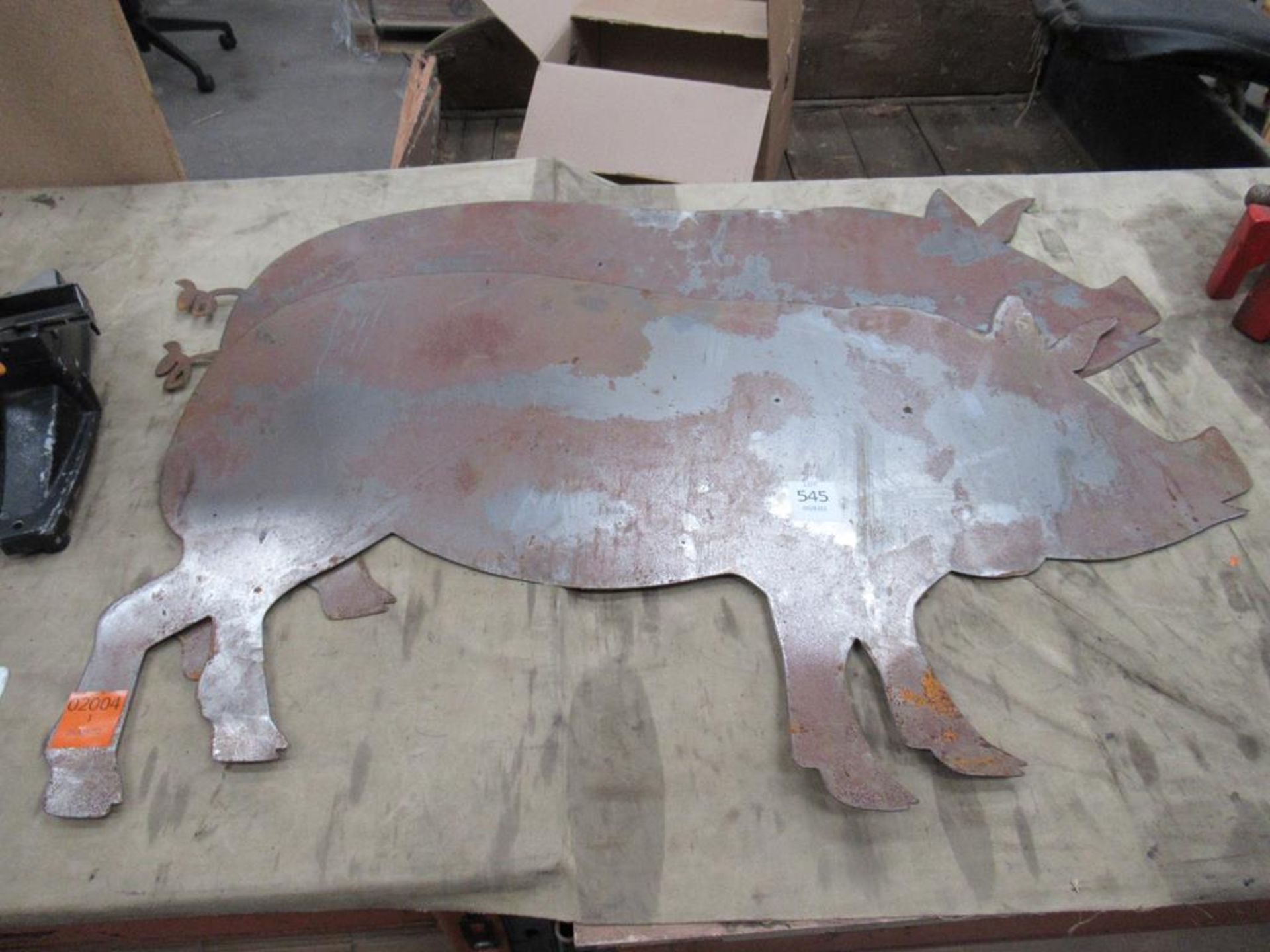 2x Pig Stencils/Signs