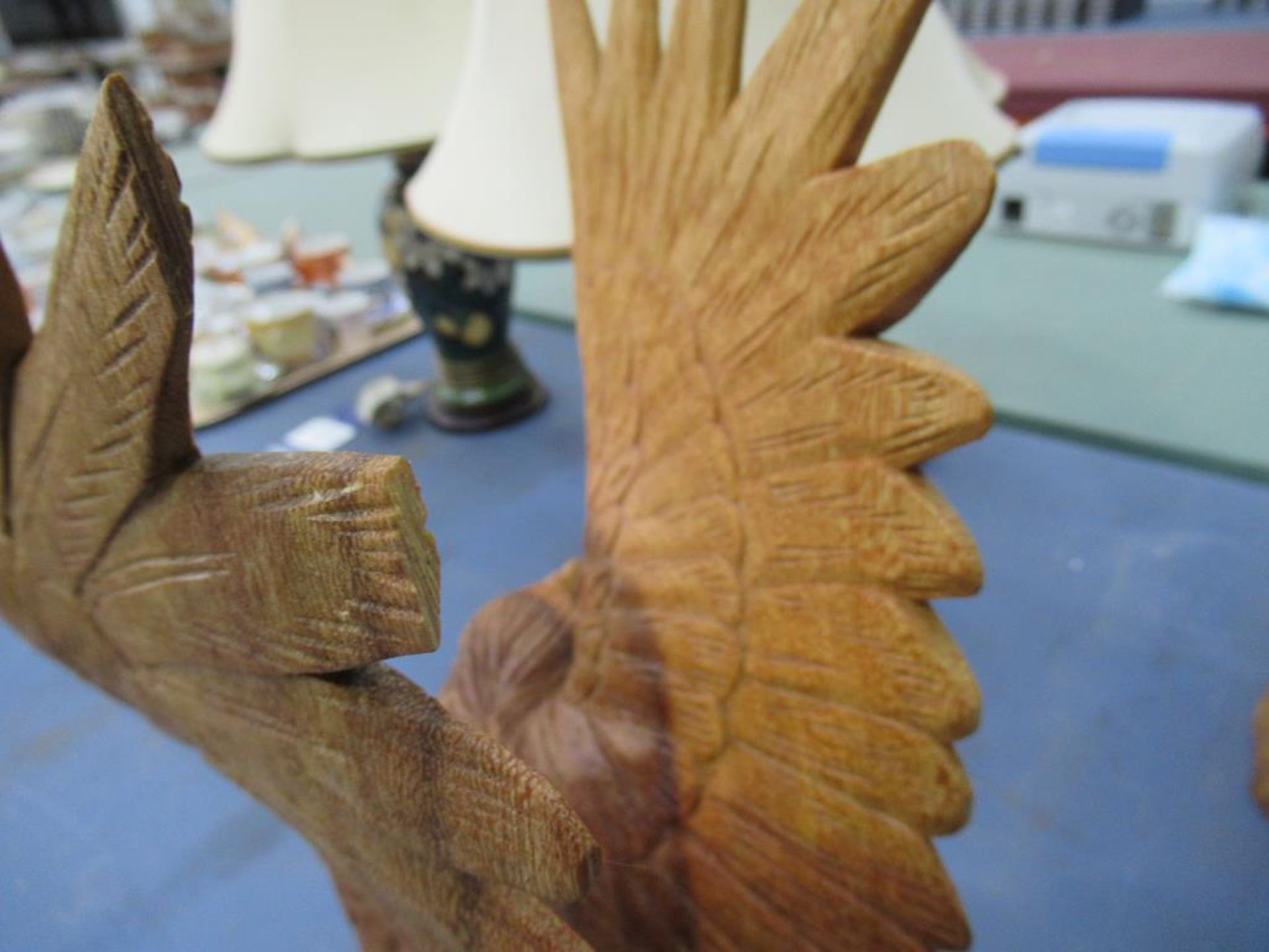 2x Carved Wooden Eagle Figures - 1x 4ft Tall - Image 4 of 16