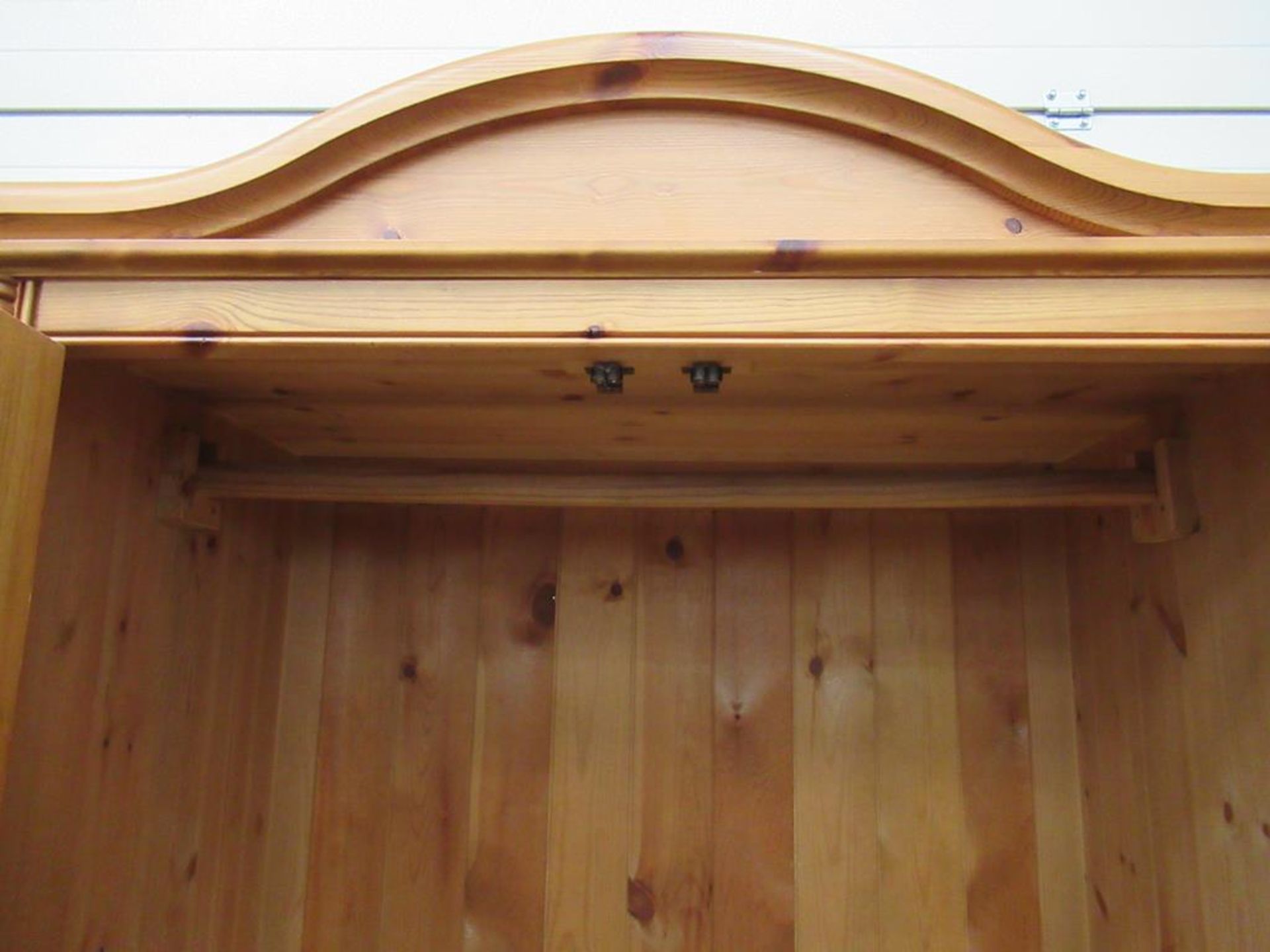 Pine Wardrobe with 2 Doors Over 2 Drawers with barley twist features - Image 3 of 4