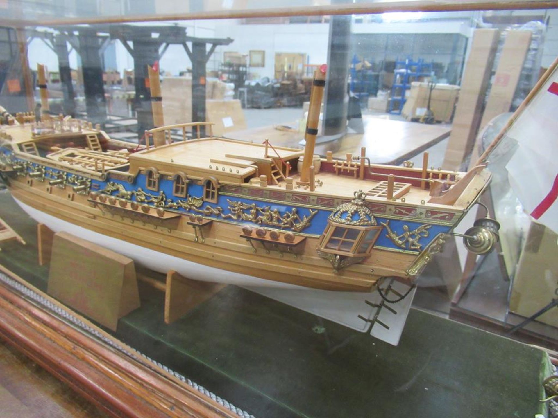 Royal Caroline Model Boat in Glass Cabinet - Image 9 of 12