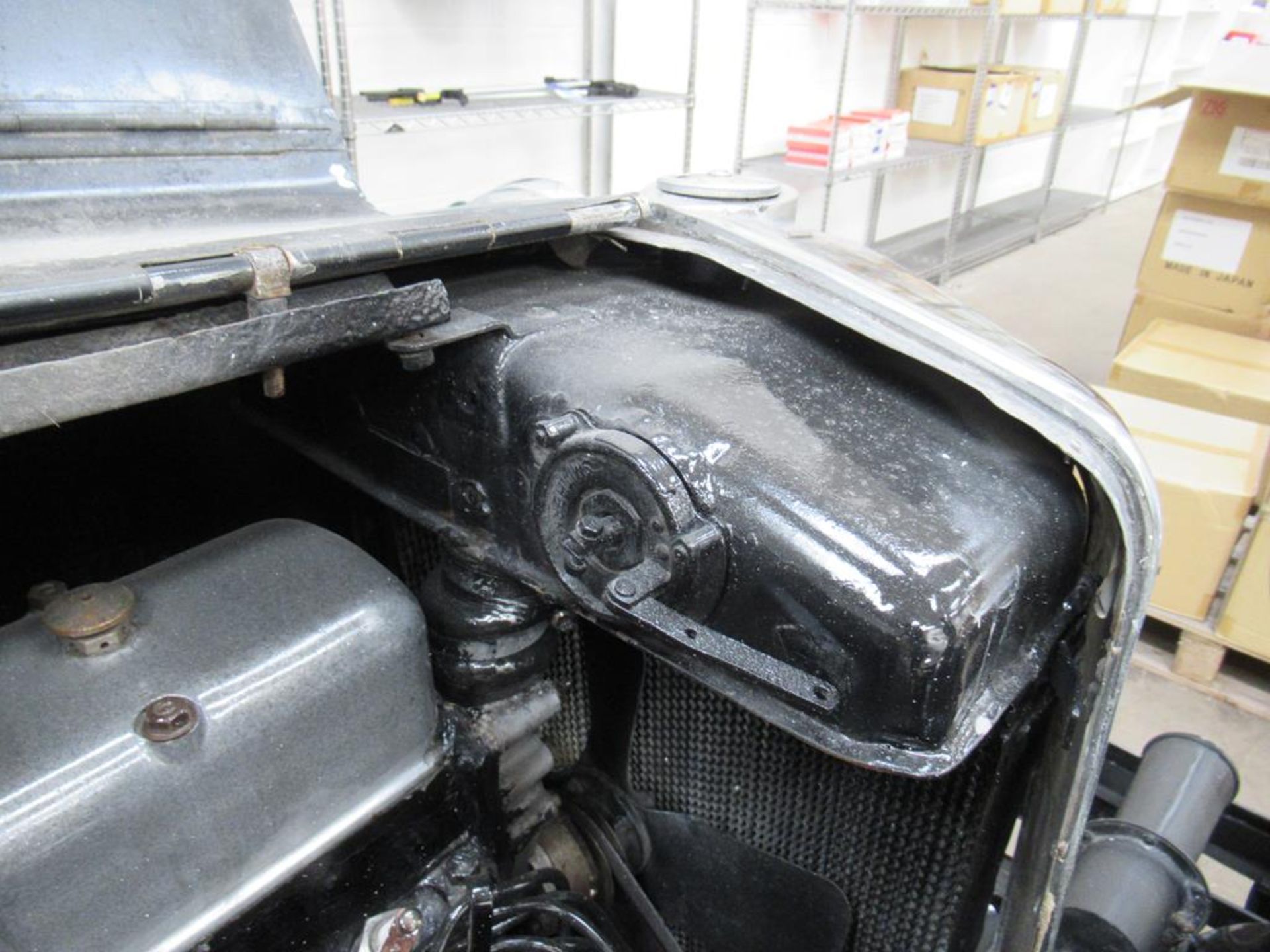 A 1932 Armstrong Siddeley Saloon Car - Image 33 of 37