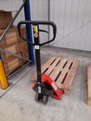 Manutan Pallet Truck, 2500Kg