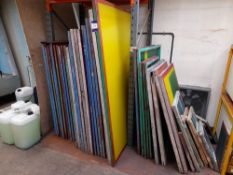 Quantity of various silk screen frames with quanti