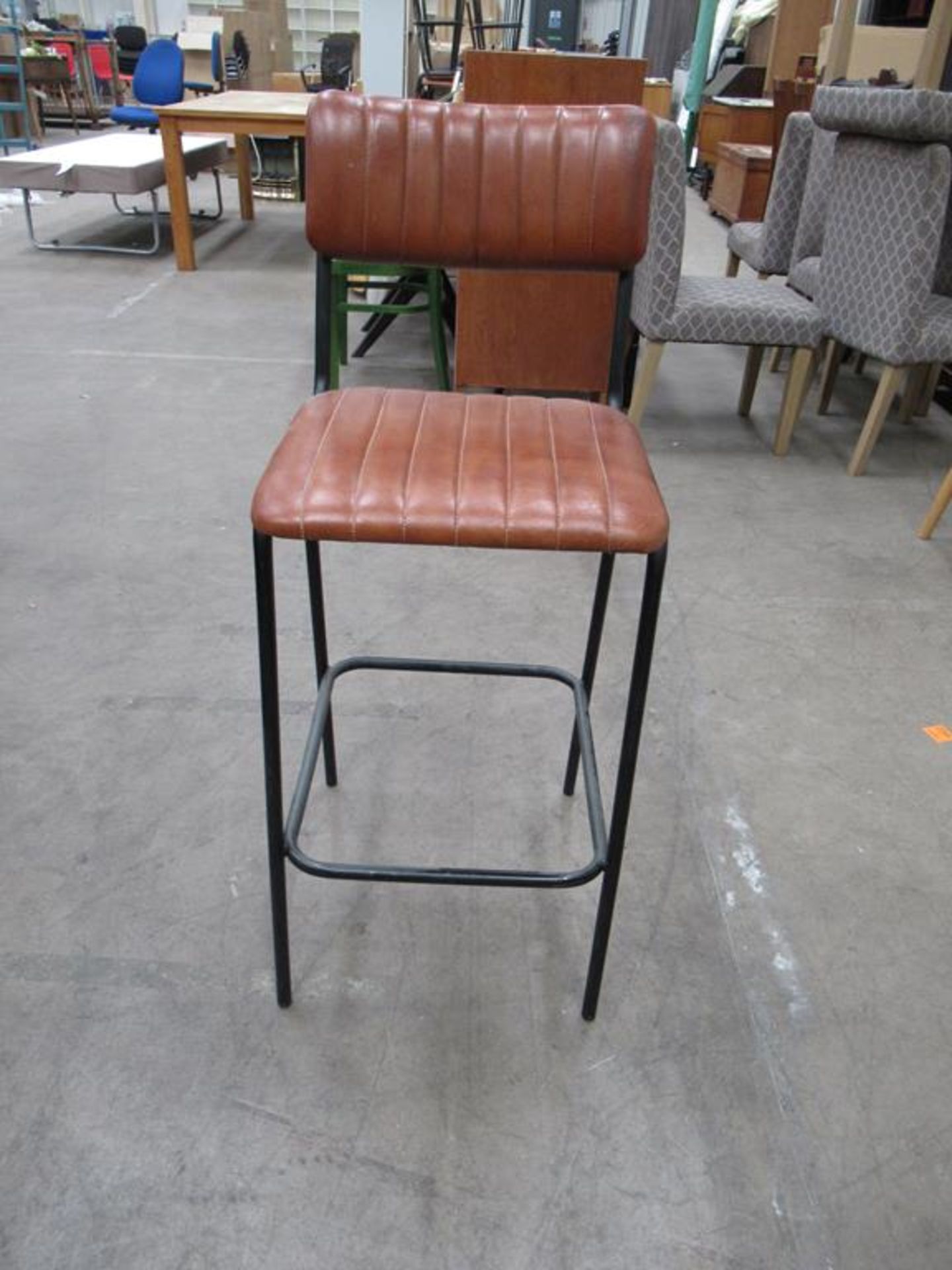 16x Rustic Effect Low Back High Stools