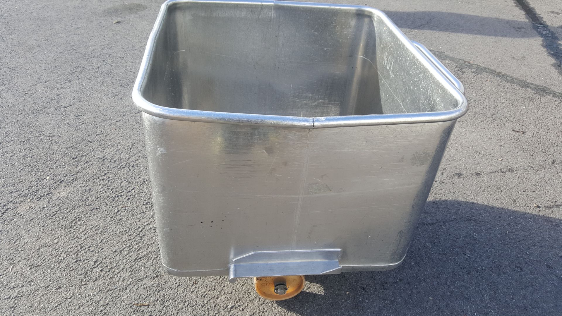 Stainless steel mobile bin - Image 2 of 4
