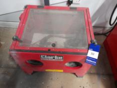 Clarke 240V portable shotblast cabinet