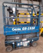 Genie GS-1930 Electric 6m Scissor Lift Serial Number GS30-46782 (2001) Hours 559