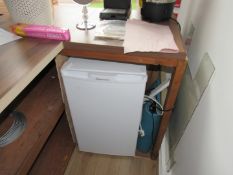 Fridgemaster under counter fridge