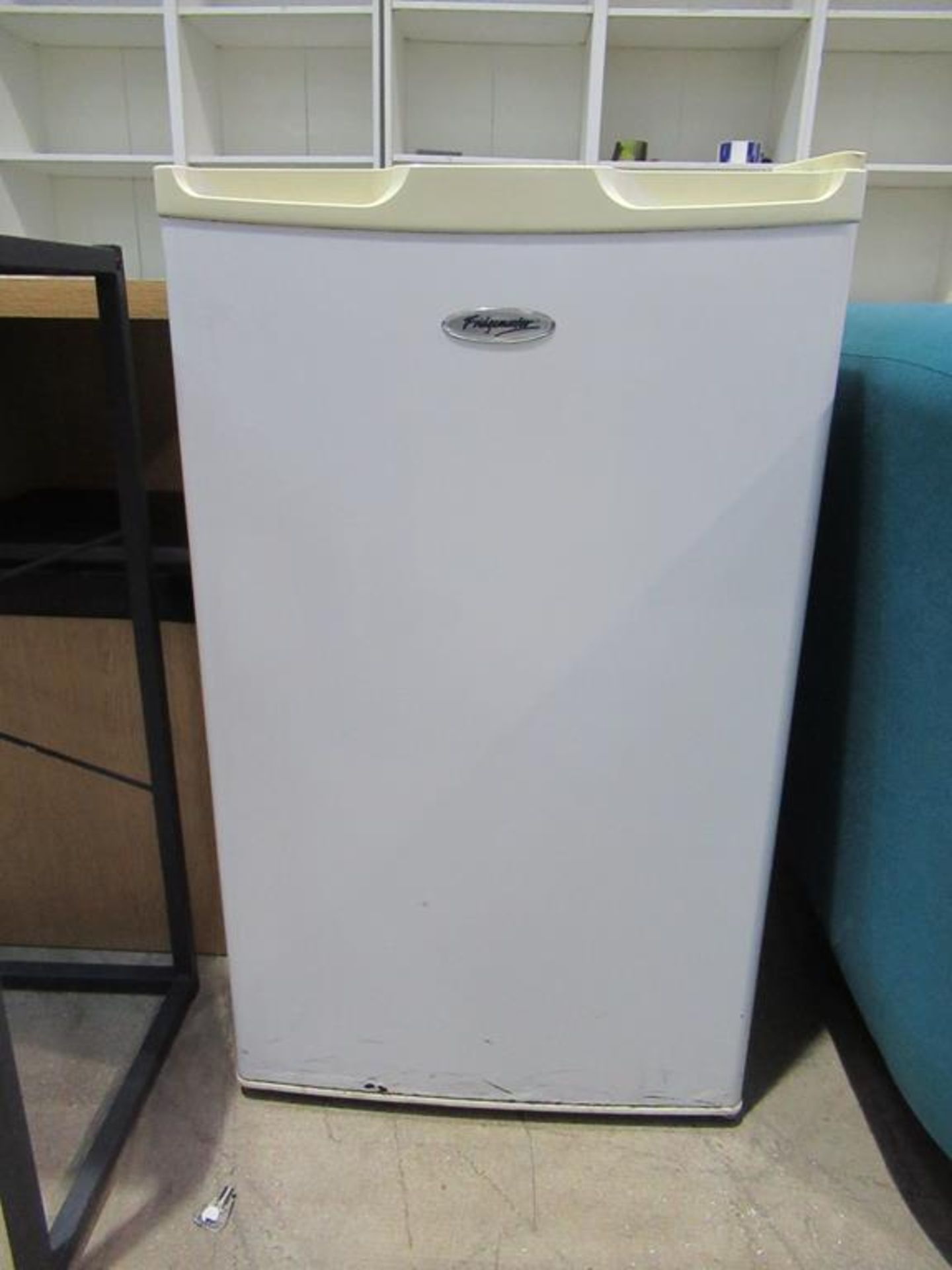 A Fridge Master MTRL109A Larder Fridge