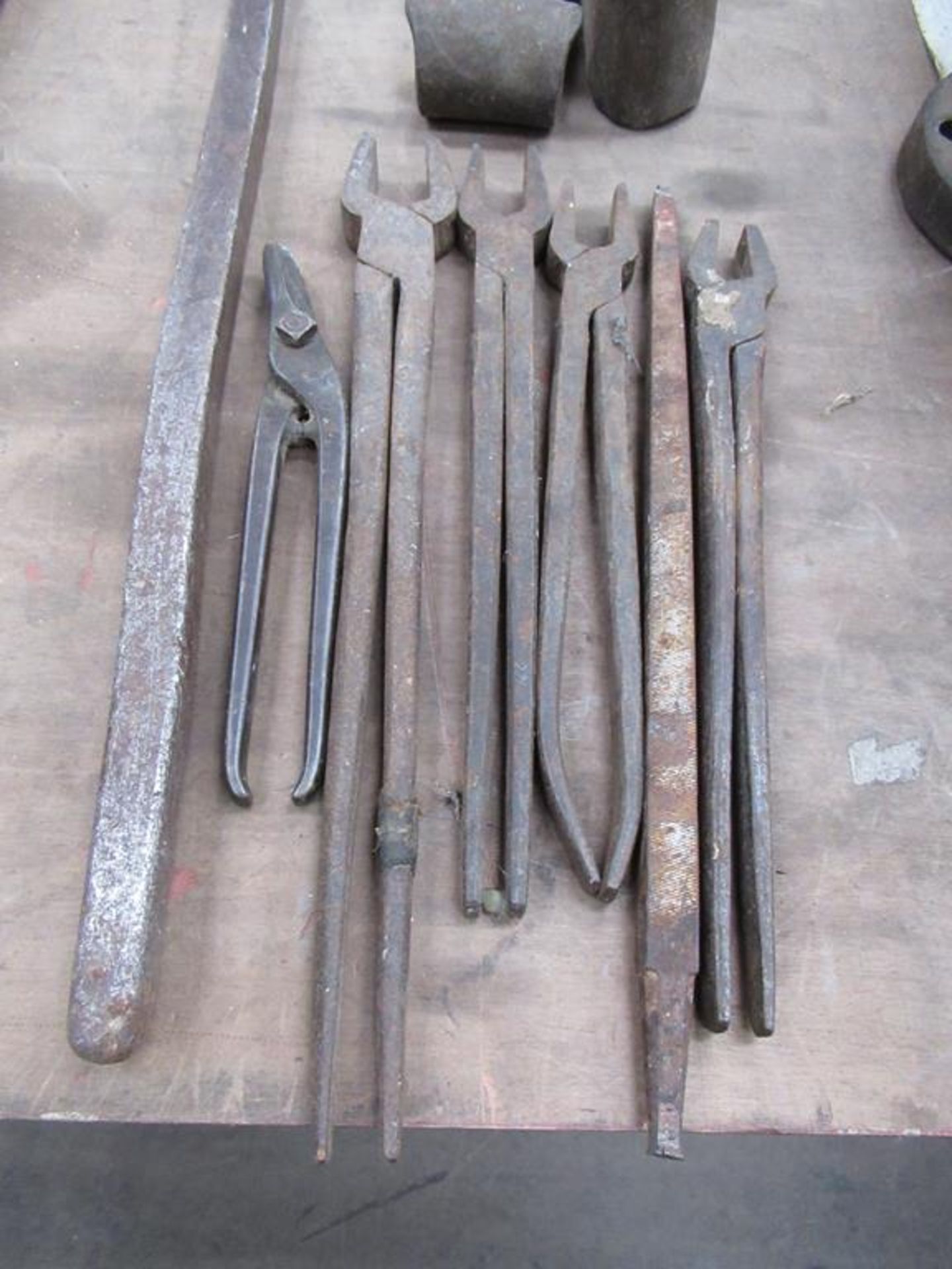 A Fortis Steel 12 Vice, together with a selection of Blacksmith Hand Tools - Image 5 of 7