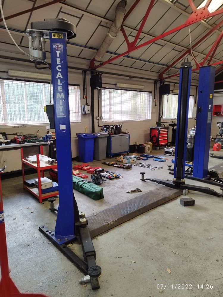 Range of Garage Plant & Equipment