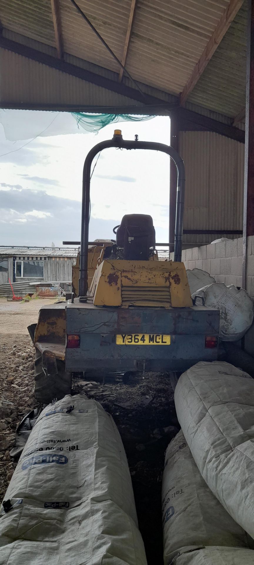 Newson 6 Tonne Dumper converted to mobile fuel dowser – Spares or Repair - Image 4 of 7