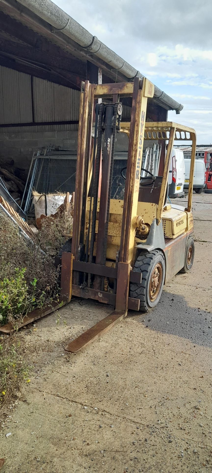 Hyster approx.. 5 tonne Diesel Forklift, Hours 2851 – Spares or Repair - Image 2 of 4