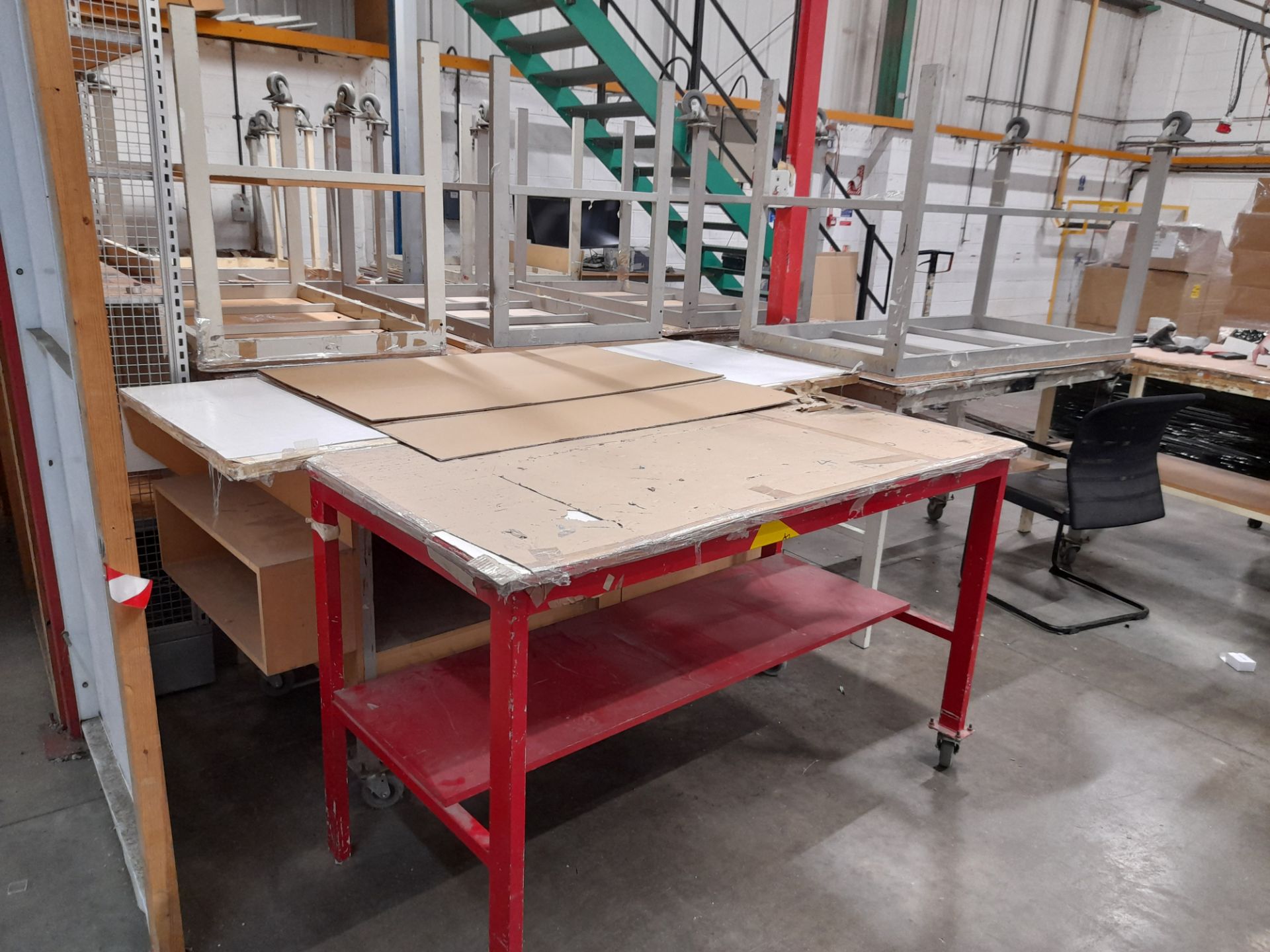 5 x Various Assembly Tables, example size circa. 1 - Image 5 of 8