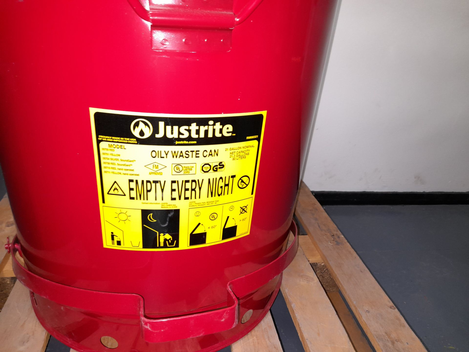 Justrite oil waste can (Located on 1st floor) - Image 2 of 2