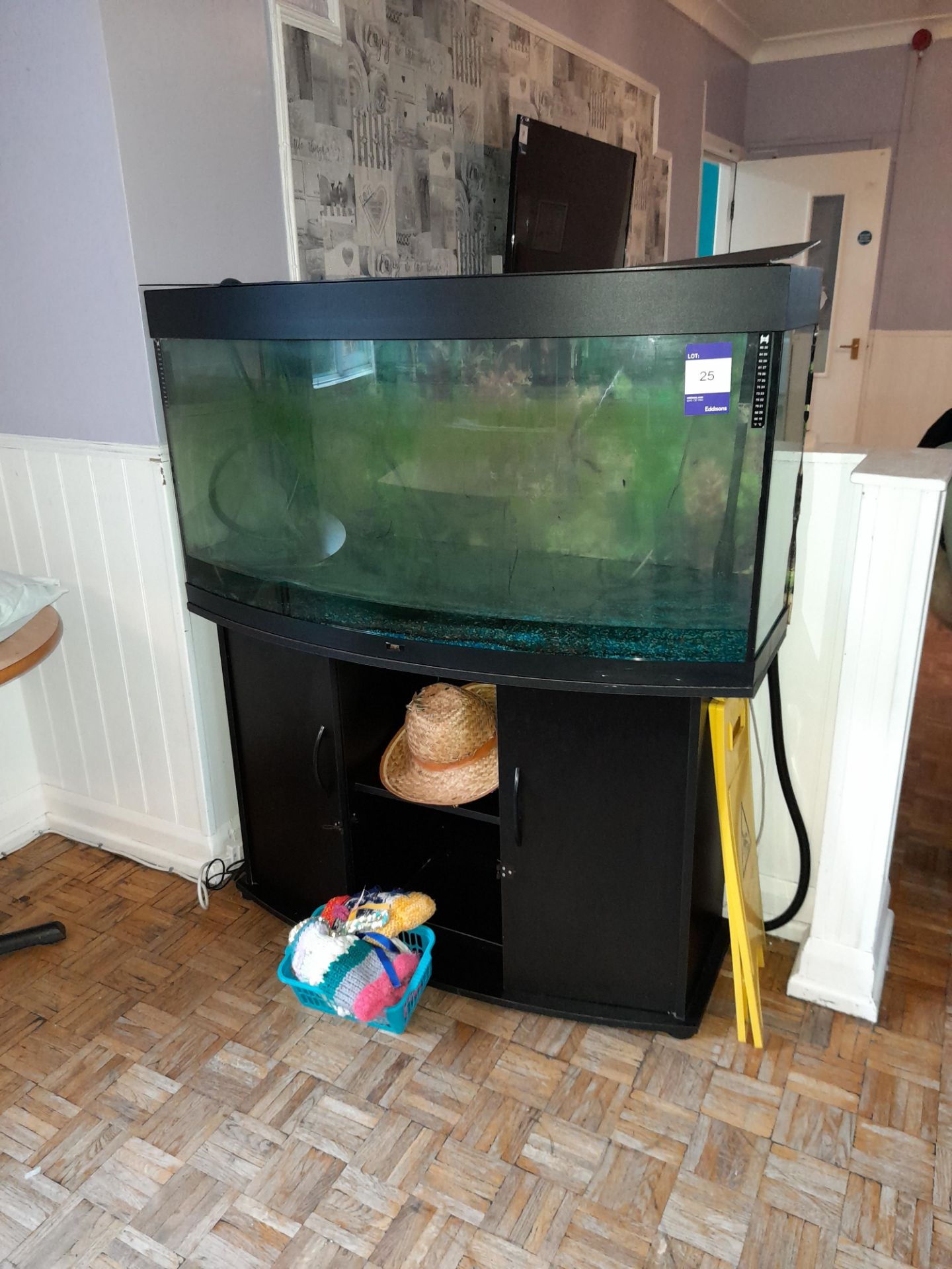 Large Aquarium, with stand/storage unit